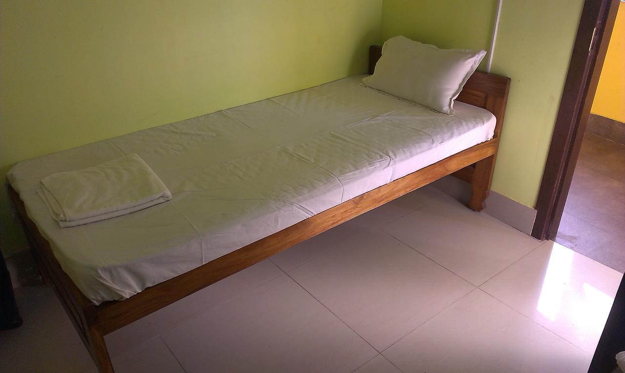 Hotel Vinayak Māldah Dış mekan fotoğraf